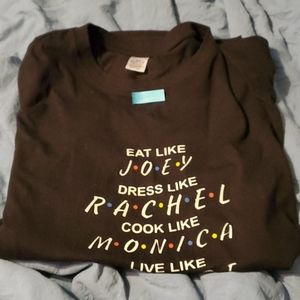 FRIENDS Tee